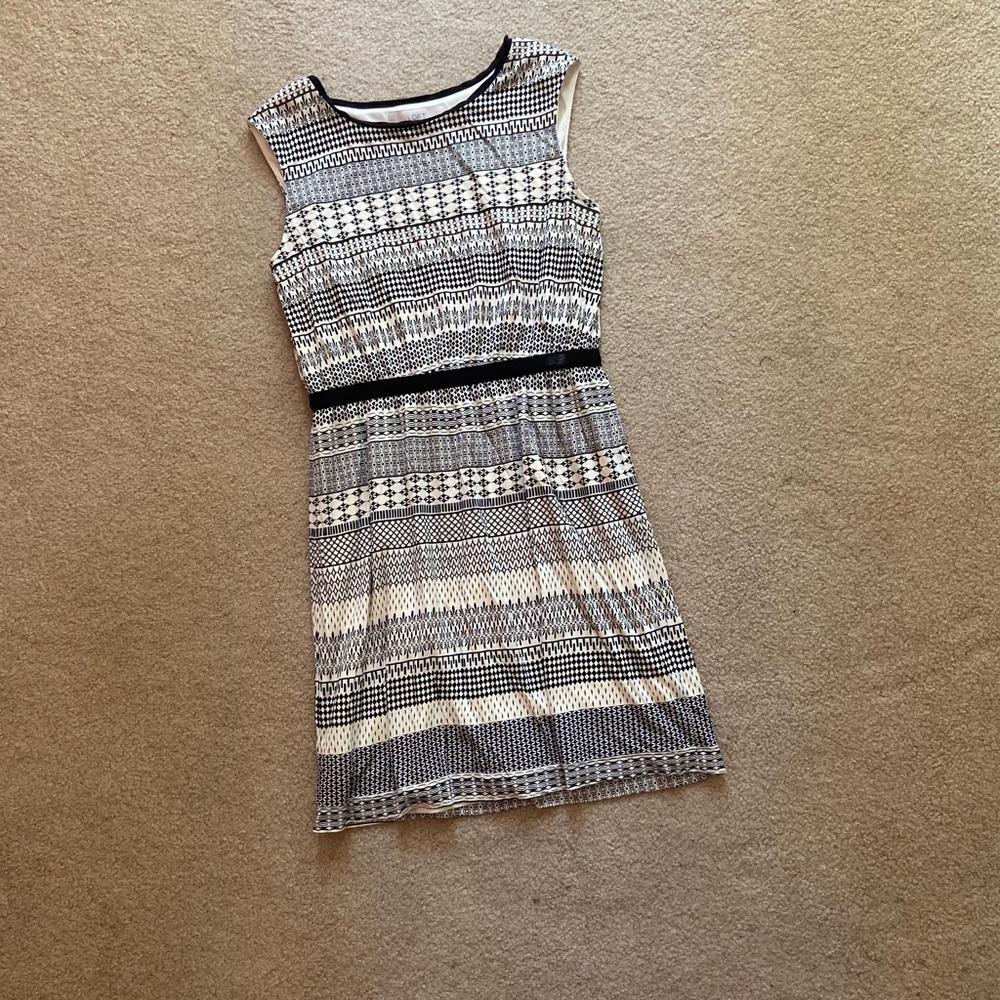 NWOT Ann Taylor Loft Black White Patterned Dress - Picture 2 of 7